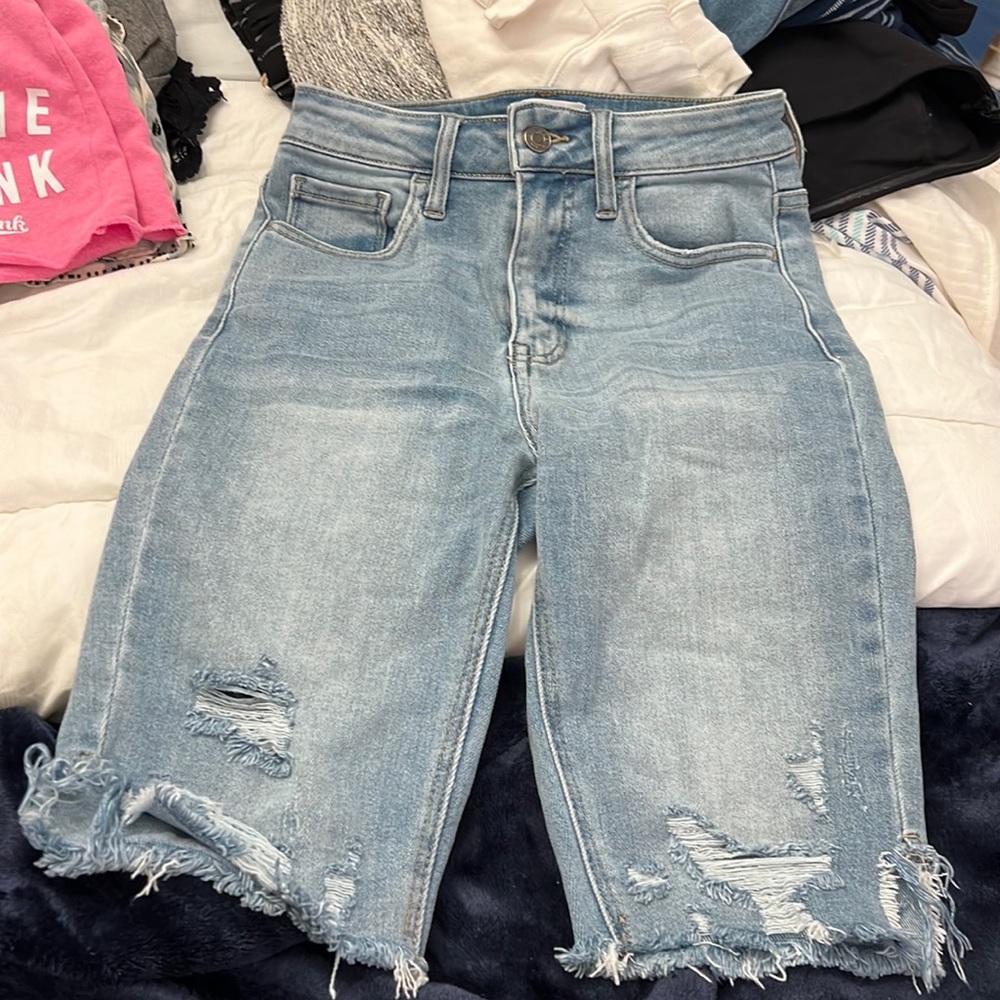 Jean capris